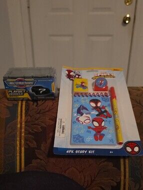 Spiderman 4-Piece Study Kit - Blue/Red/Yellow MicroMachines Playset + Vehicle